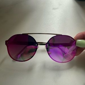 Quay pink reflective glasses
